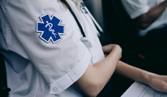 杭州救护车转运转院护送电话多小